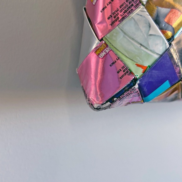 Nahui Ollin Candy Wrapper Handbag, Designer handbag from recycled candy wrappers - Picture 11 of 12